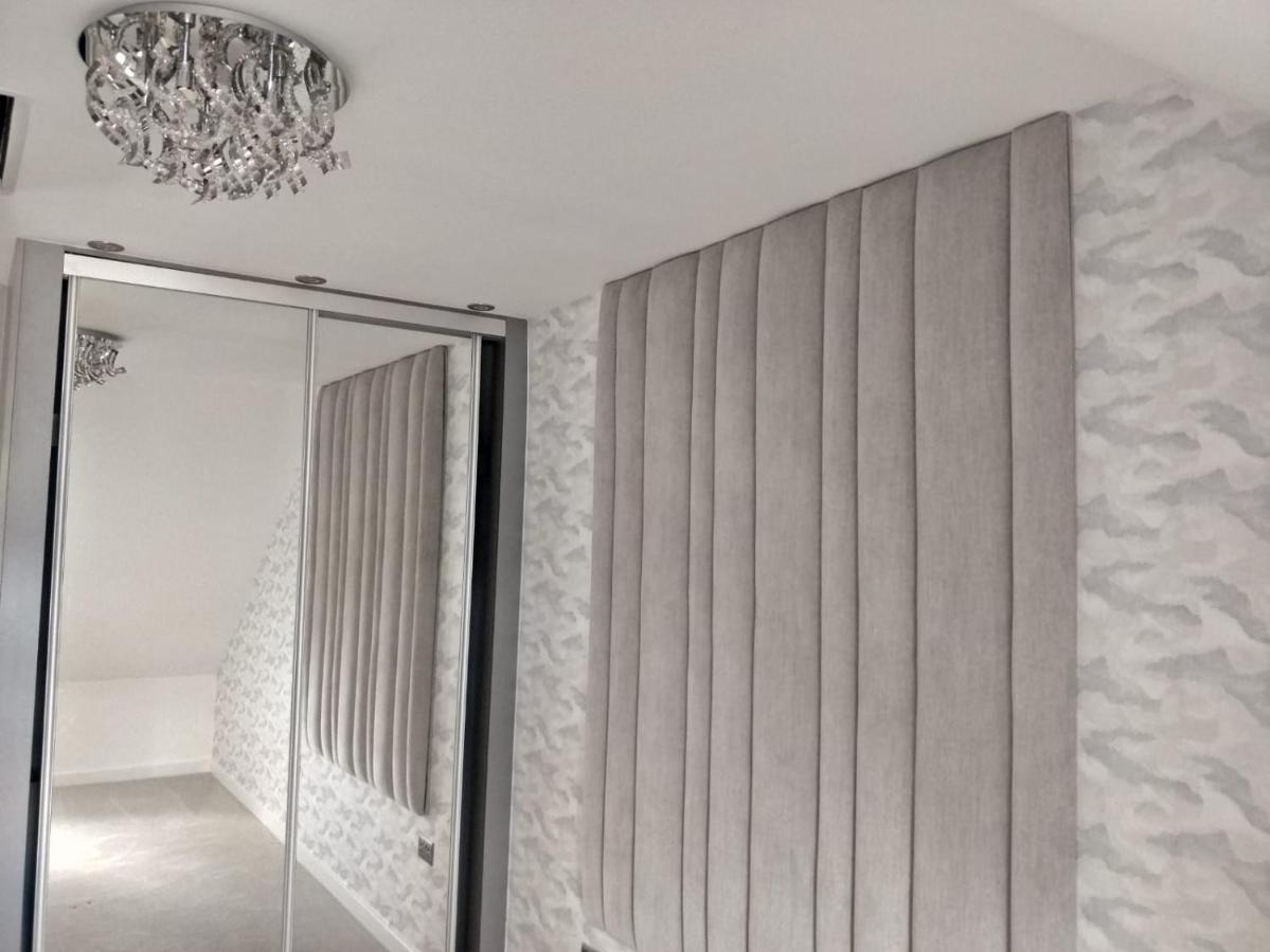 Chandra House Swindon Dış mekan fotoğraf